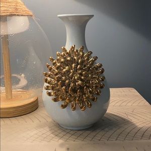 NWT Anthropologie Gold/Blue Flower Vase/Pot
